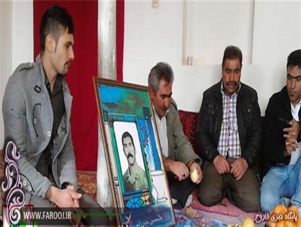 نخستین عید دیدنی جوانان روستای ریزه درخانواده شهدا است+تصاویر