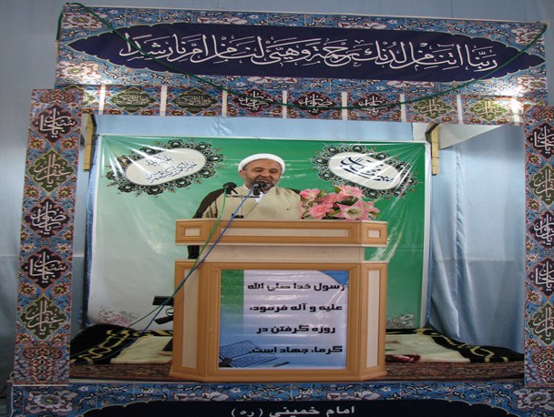 تجاوز عربستان به یمن با حمایت کاخ سفید، نوکری سران عربستان برای استکبار است
