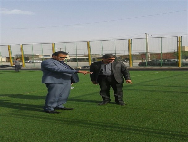 شمارش معکوس برای افتتاح اولین زمین چمن مصنوعی در شادگان+تصاویر