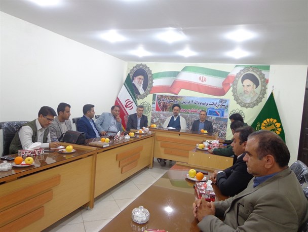 ۱۲ فروردین ثمره خون هزاران شهید انقلاب اسلامی است