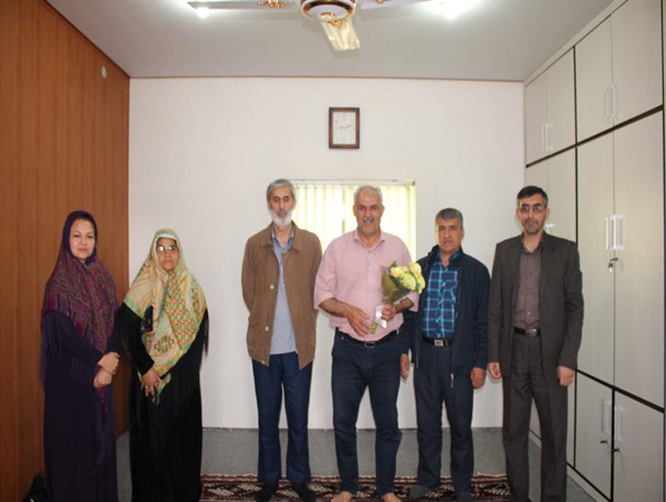 پبشکسوت تئاتر گمیشان تجلیل شد
