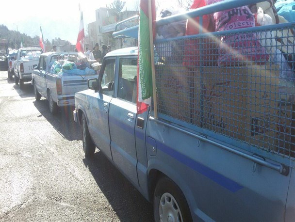 کمک های مردمی جمع آوری شده استان همدان به مناطق سیل زده ارسال می شود