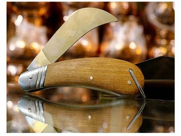 خرید صنایع دستی زنجان نوروز امسال رونق گرفت/ چاقو صدر نشین فروش