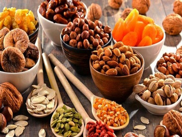 توصیه‌های تغذیه‌ای در سفرها و دیدوبازدیدهای نوروزی/ چگونه از اضافه وزن در عید پیشگیری کنیم؟