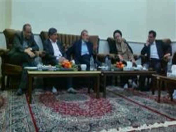نشست صمیمی استاندار و نمایندگان خراسان‌جنوبی با رئیس مجلس + تصاویر