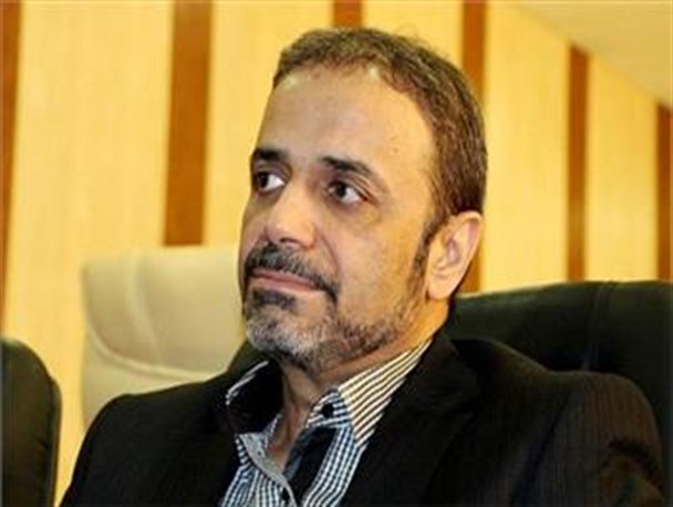 سرمایه گذاران بومی حاضر به سرمایه گذاری در خوزستان نیستند/بیش از 90درصد سرمایه گذاری ها در خوزستان توسط دولت و بانک ها صورت گرفته است/اگر دولت اقدام به سرمایه گذاری در خوزستان نکند نمی توان به بحث اشتغال امیدوار بود