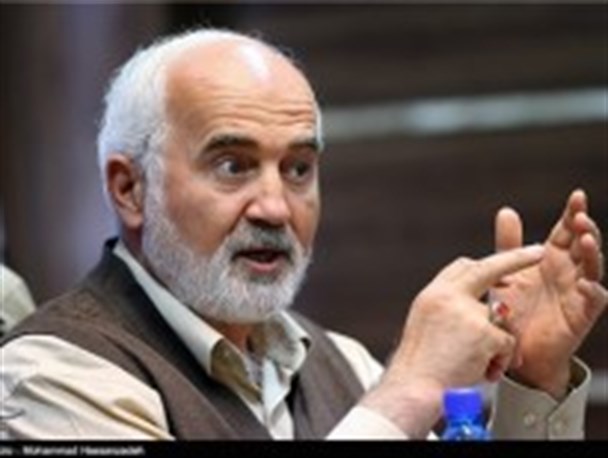 دولت مکلف است از همه امکانات کشور برای تحقق سیاست های  اقتصاد مقاومتی استفاده کند
