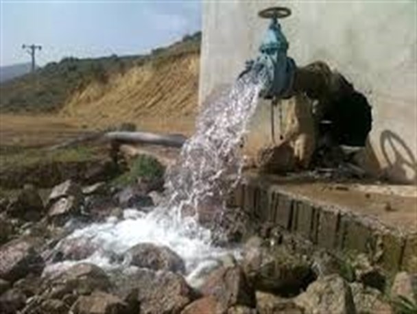 بهره برداری از پروژه آبرسانی به روستا های انجیره و گنداب طی روزهای آینده