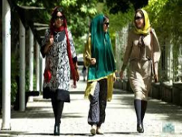 مد، ویترین بی حساب و کتاب نادانسته های یک نسل