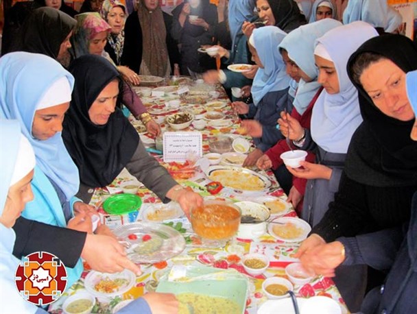 برگزاری نمایشگاه غذای سالم در شهرستان انبارالوم + تصاویر