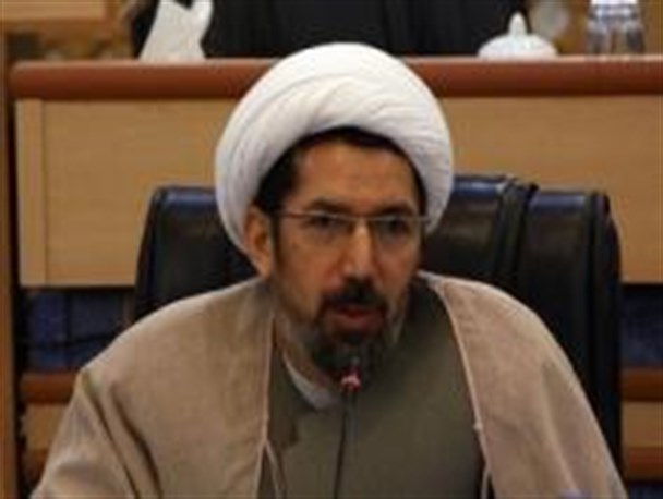 دشمن سعی دارد جوانان را از اندیشه شهید مطهری دور سازد