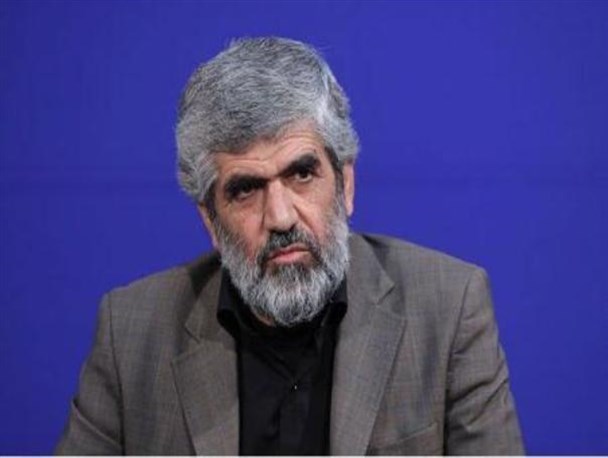 باید نماینده‌ای به مجلس فرستاد که در مقابل استکبار تا پای جان ایستادگی کند/مفاد برجام اجرا نشده است