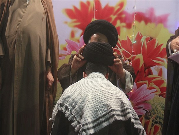مراسم عمامه گذاری طلاب حوزه علمیه الغدیر اهواز به روایت تصویر