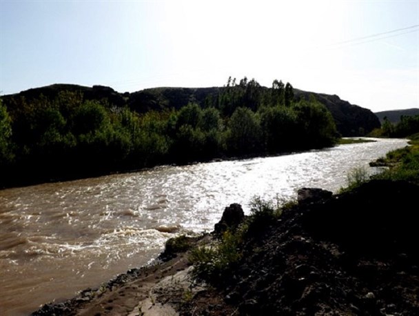 طبیعت زیبای جاده میانه – تبریز +تصاویر