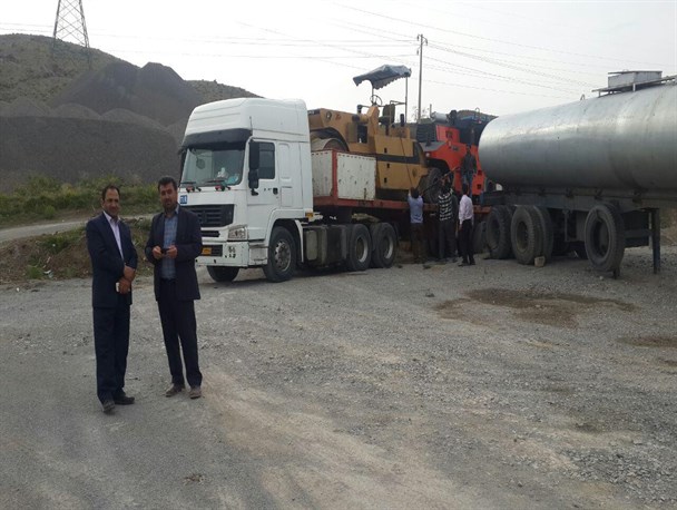 آغاز عملیات آسفالت ریزی روستاهای بخش مرکزی ملکان