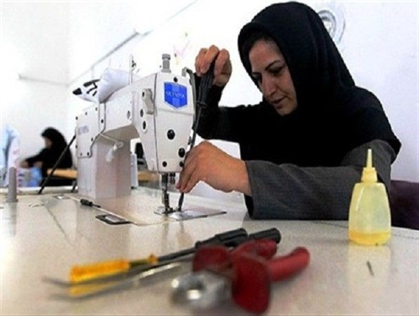 اتصال دوزندگان راز و جرگلان و آشخانه به کارخانجات پوشاک/خراسان شمالی تحت پوشش طرح تکاپو قرار گرفت