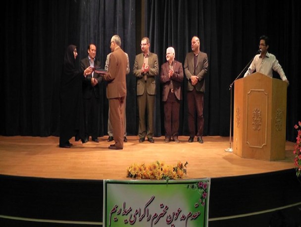 مراسم تودیع و معارفه رئیس اداره ارشاد اسلامی هرسین برگزار شد