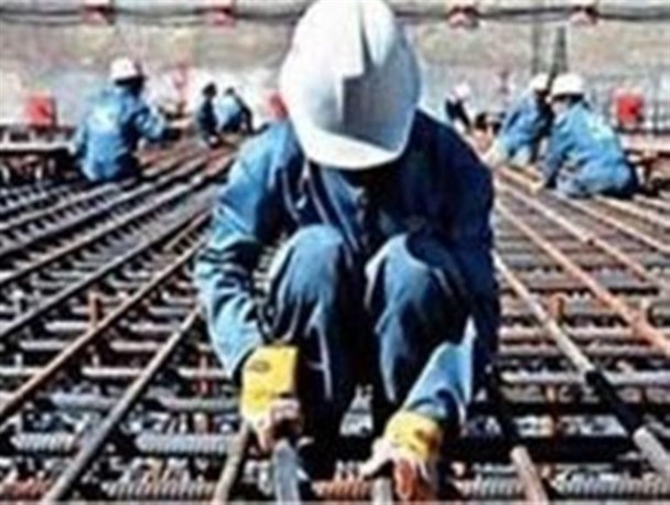 توجه به قشر کارگر اولویت مهم دولت ها باشد