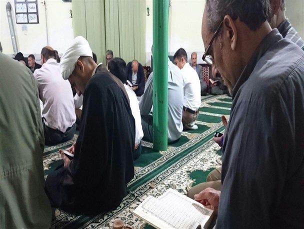 انس با قرآن کریم در مسجد باقریه گنبدکاووس+تصاویر