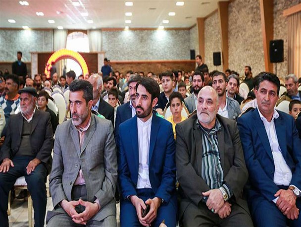 مراسم تجلیل از قاری بین المللی قرآن کریم ساکن شهریار+تصاویر