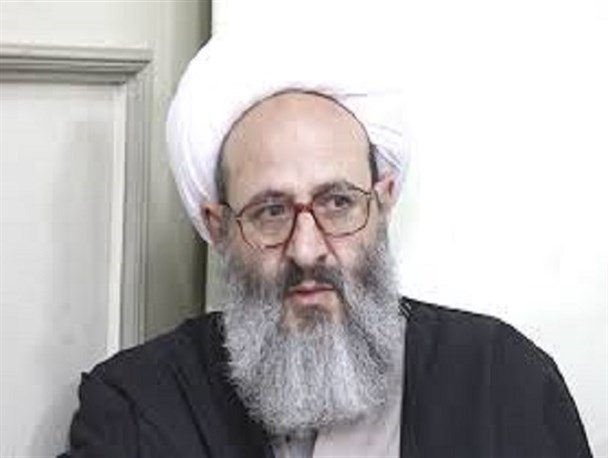 روزه‌داری موجب تقویت روح انسان می‌شود / رزمایش کمک مؤمنانه در طول ماه رمضان تداوم یابد