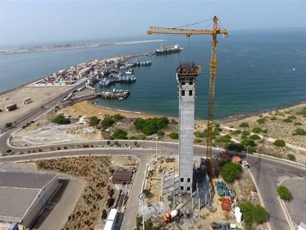 پروژه های عمرانی بزرگترین بندر اقیانوسی کشور روی موج توسعه/اشتغال بیش از هزار نفر در کارگاه های عمرانی بندر چابهار