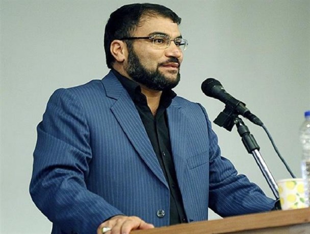 ۲۴ محکوم مالی شهرستان آبیک نیازمند کمک خیرین هستند