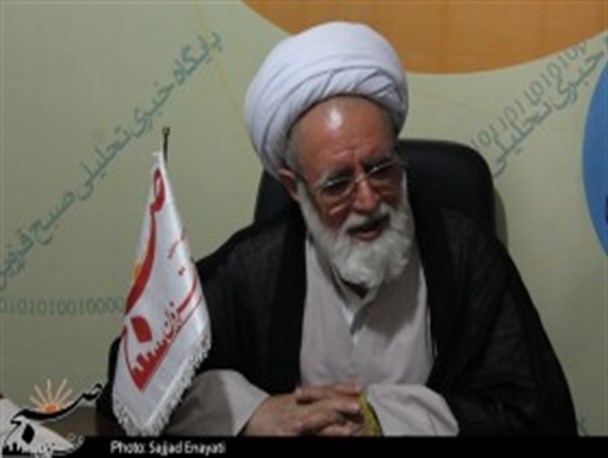 بحث‌کردن و جدال در این مقطع و مسائل کوچک را بزرگ‌کردن بوی تعهد نمی‌دهد