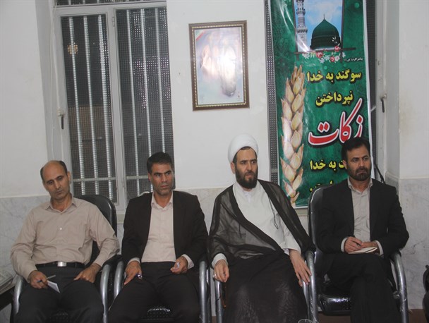زکات پشتوانه مالی برنامه های اجتماعی جوامع اسلامی است / آثار پرداخت زکات در زمینه های اقتصادی و سیاسی در جامعه