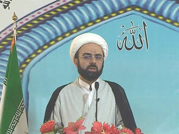تاکید امام جمعه خلخال بر عملی شدن اقتصاد مقاومتی