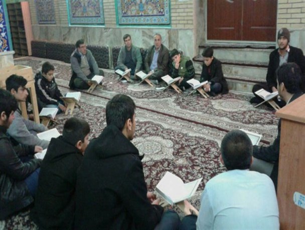 اعلام آمادگی 12 مسجد در مناطق محروم کرمانشاه برای برگزاری کلاسهای قرآن