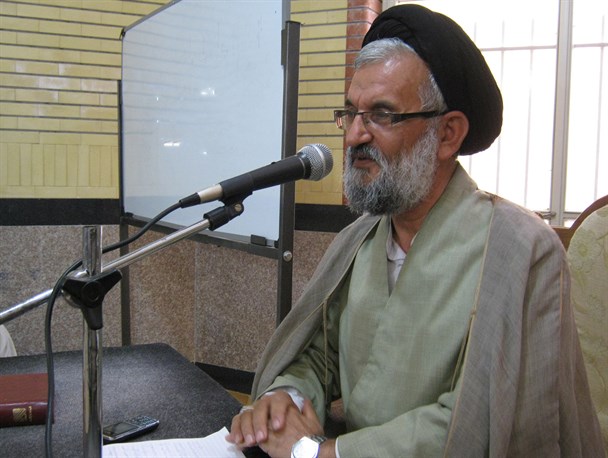 علما و روحانیون از رمضان برای ارتقای مبانی اسلام استفاده کنند