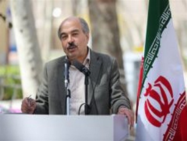 قطار شهری اصفهان به‌صورت آزمایشی در فاز سوم خط یک حرکت می‌کند