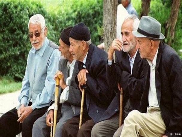 مازندران در آستانه بحران جمعیتی/ مازندران هر روز پیرتر می‌شود!