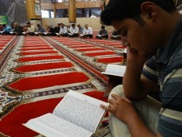 گزارش تصویری/ آیین جزء خوانی قرآن کریم در مه ولات