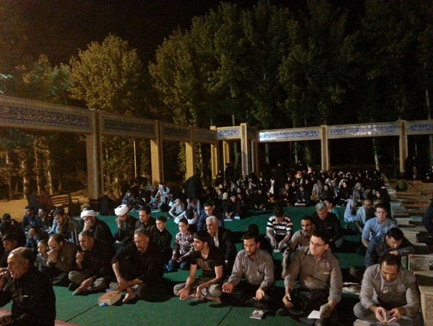 طنین‌اندازی ندای «بک یاالله، بک یاالله» و «الهی العفو» مردم در آسمان اسدآباد