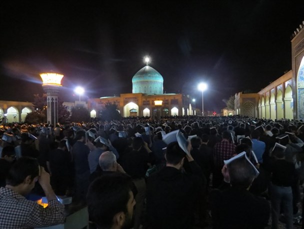 مراسم شب قدر در کاشمر برگزار شد + تصاویر