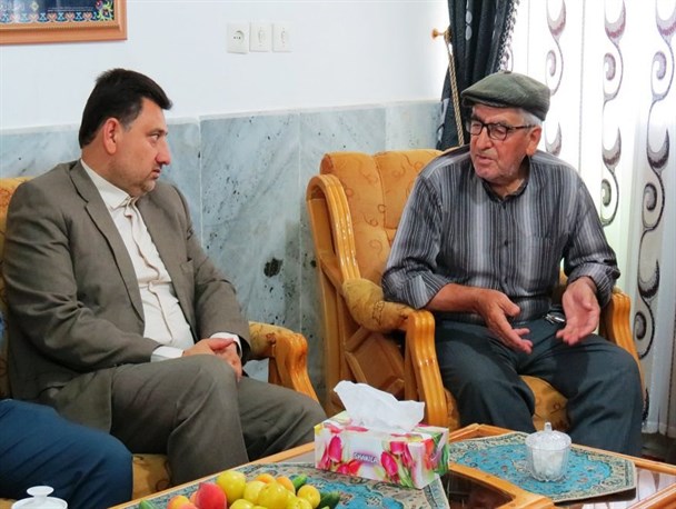 خانواده شهدا ذخایر انقلاب و مایه برکت، سرافرازی و سربلندی نظام هستند + تصاویر