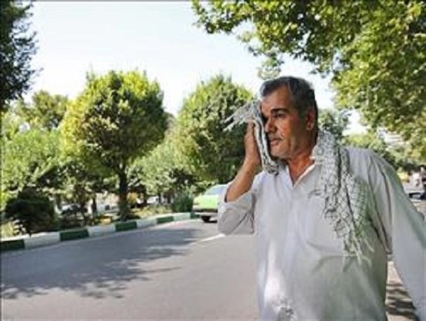 سیطره‌ی گرما بر آذربایجان‌شرقی از هفته آینده/ هشدار! احتمال کاهش تراز دریاچه ارومیه با افزایش میزان تبخیر آب