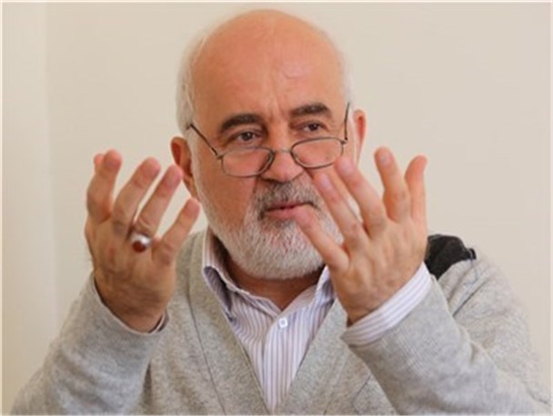 تایید اعتبارنامه تاجگردون بدآموزی دارد/یقه سفیدان در حال نابودن کردن کشور هستند