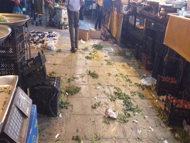 بازار مظفری شب‌ها تبدیل به زباله‌دان فروشندگان می شود