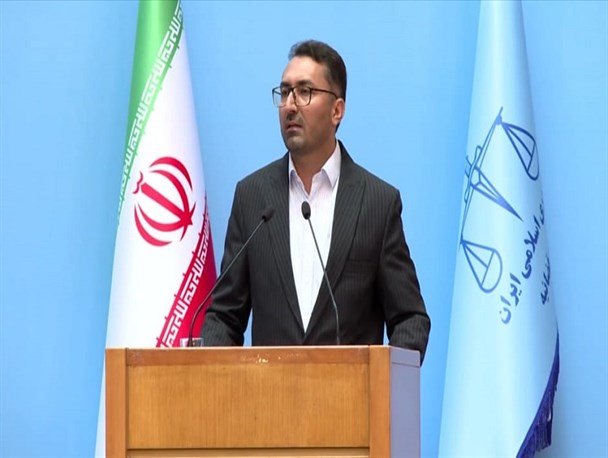 سرشماری بیش از ۱۲۲هزار کانتینر در پی بازدید رئیس قوه قضاییه از بندر شهید رجایی بندرعباس