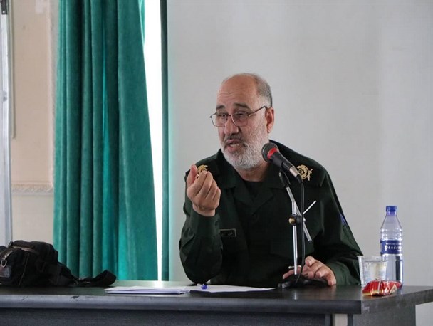 بسیج میدان جهاد و مبارزه و نقطه کانونی عزت امت اسلامی است/ اجرای ۱۲۵ میلیارد تومان پروژه محرومیت زدایی در استان مرکزی