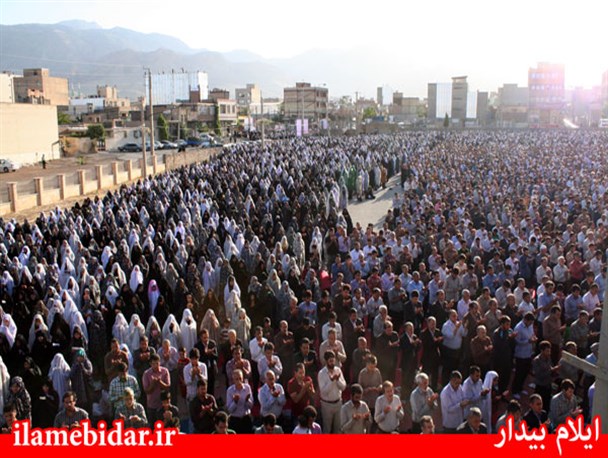 اقامه نماز عید سعید فطر در ایلام