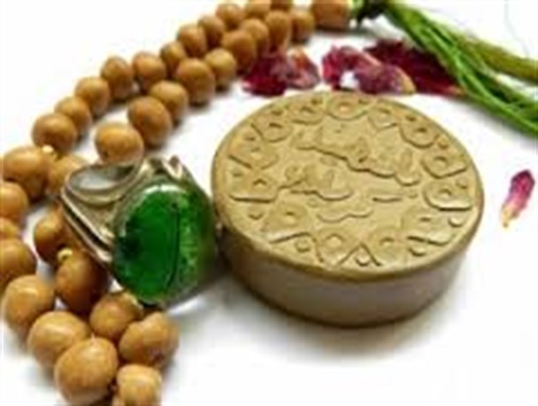 نماز و ذکر، تاثیر مثبت و عمیقی بر سیستم عصبی بدن دارد