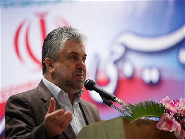 جریانات سیاسی عامل توقف رشد علمی کشور هستند