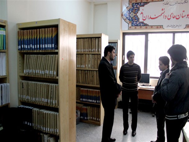 تشکیل کارگروه ویژه آموزش در نهاد کتابخانه های عمومی همدان