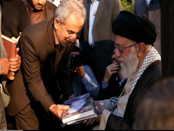 توفیق زیارت «آقا» کار خدا بود/ رهبر انقلاب اثر هنریم را به موزه آستان قدس ارسال کردند