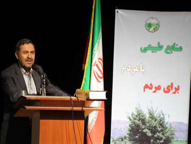 ایجاد باغ در اراضی شیبدار خدمت بزرگ به حفظ منابع کشور است