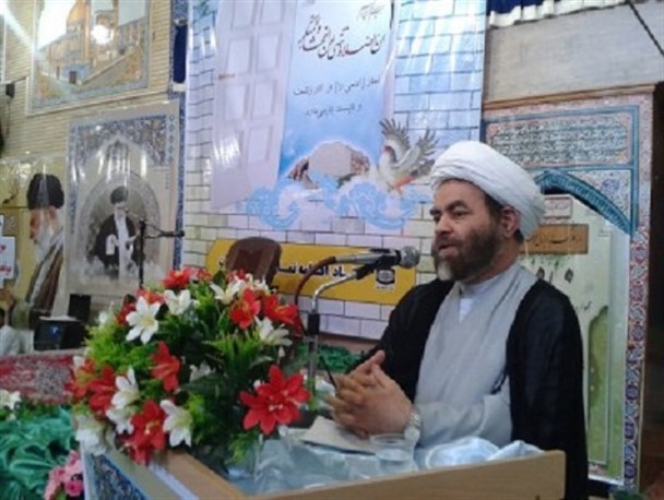 چرا آثار نماز را در زندگی هایمان نمی بینیم/نماز با عشق و حضور قلب موثر است